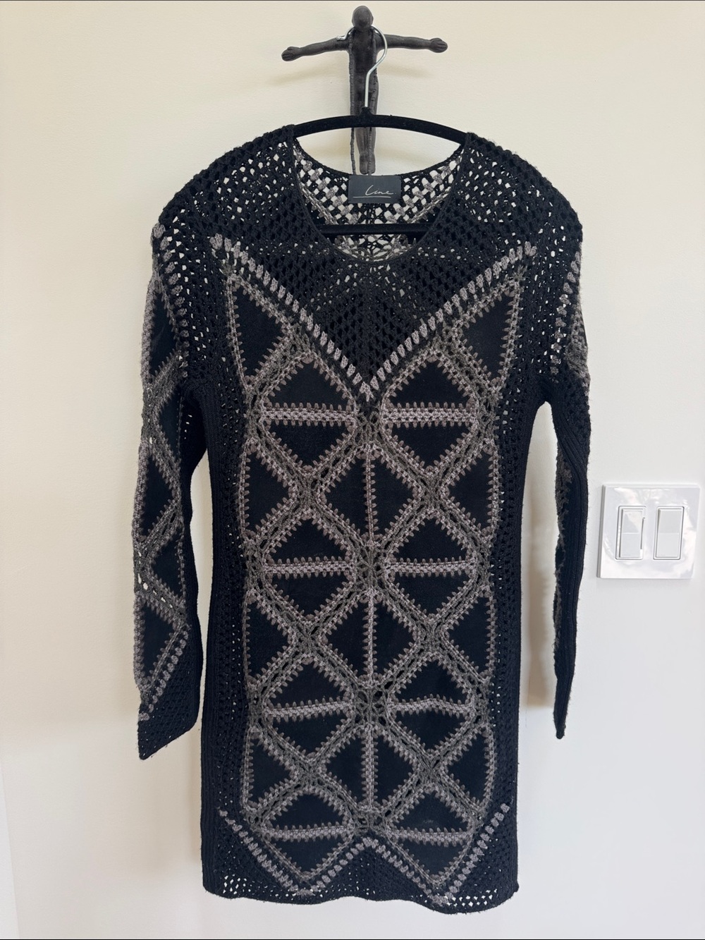 Line knit-wear Geometric Sweater Dress with leather patches